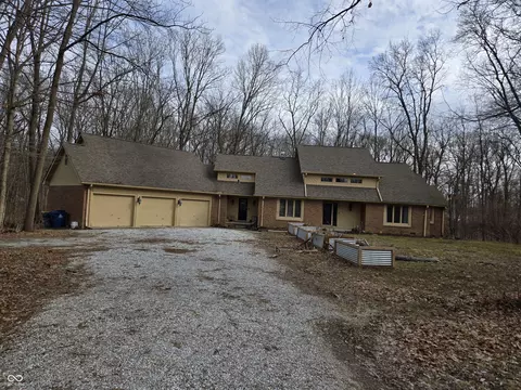 424 N Mill Creek Rd, Noblesville, IN 46062