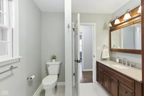 Bath - 4357 Grayson Dr, Indianapolis, IN 46228 photo 3 of 3
