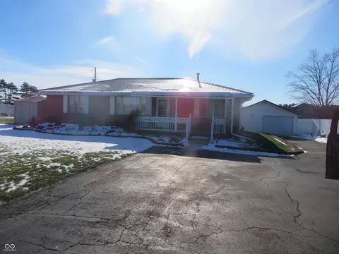 413 E State Road 28, Alexandria, IN 46001
