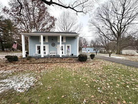 256 Howard Rd, Greenwood, IN 46142