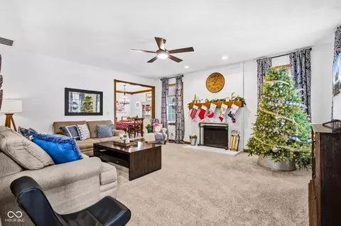 Living - 3270 S County Road 475 E, Plainfield, IN 46168 photo 1 of 2