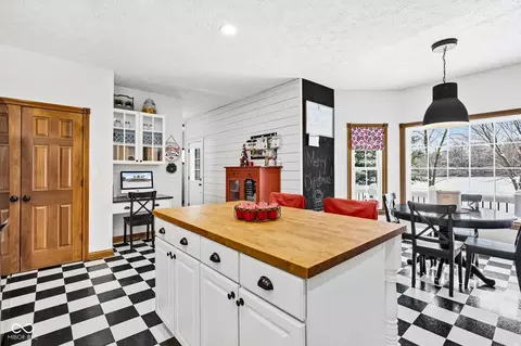 Kitchen - 3270 S County Road 475 E, Plainfield, IN 46168 photo 3 of 3