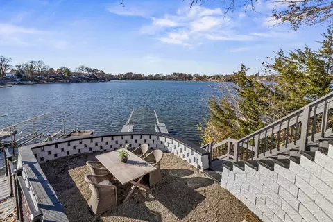 1940 Nantucket Dr, Cicero, IN 46034