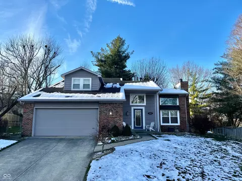 8498 Seattle Slew Ln, Indianapolis, IN 46217