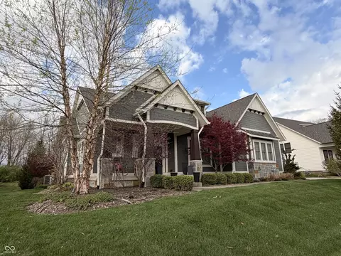 365 Chatham Hills Blvd, Westfield, IN 46074