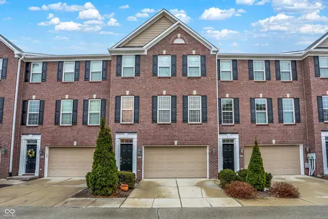 992 Bard Ln, Carmel, IN 46032