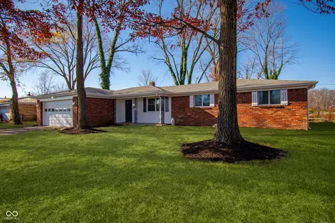 8949 S Mcgray Dr, Pendleton, IN 46064