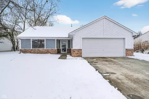 3334 Cherry Lake Rd, Indianapolis, IN 46235