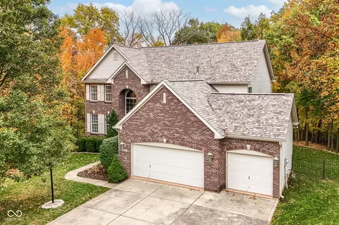 9735 Trevia Dr, Indianapolis, IN 46236