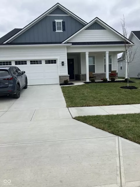 3179 Beautyberry Way, Greenwood, IN 46143