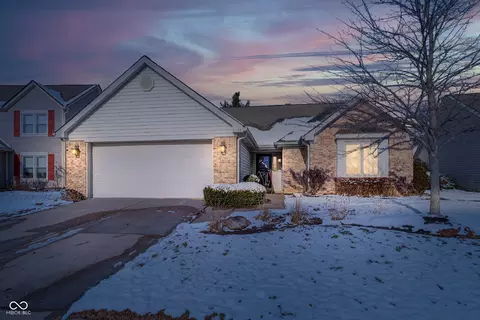 2044 Suda Dr, Indianapolis, IN 46280