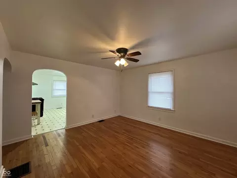 Living - 2003 Gilmore St, Columbus, IN 47201 photo 1 of 4