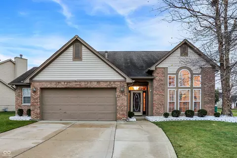 8655 Longspur Ct, Indianapolis, IN 46234