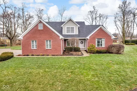 76 Elizabeth Ct, Danville, IN 46122