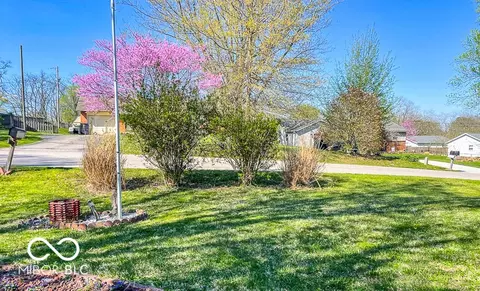 Exterior - 2770 E Bernice Dr, Bloomington, IN 47401 photo 9 of 10