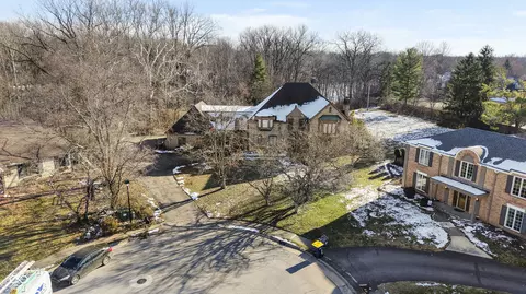 8851 Alderly Ct, Indianapolis, IN 46260