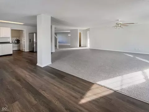 Living - 2264 Edgewater Cir, Plainfield, IN 46168 photo 4 of 10