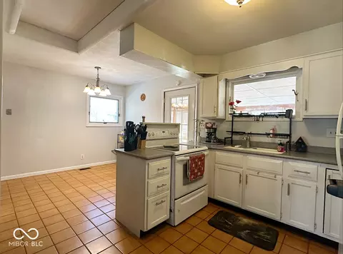 830 Jefferson St, Covington, IN 47932 photo 12