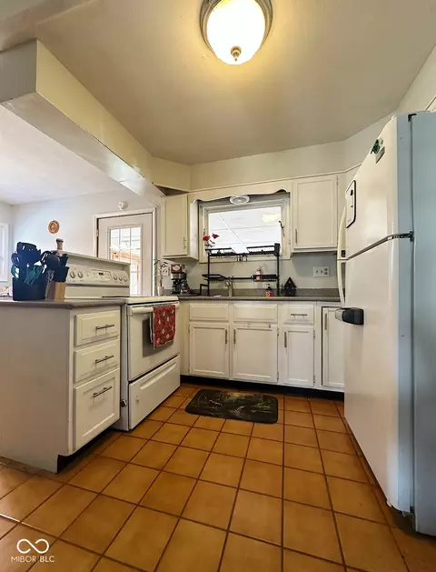 830 Jefferson St, Covington, IN 47932 photo 14