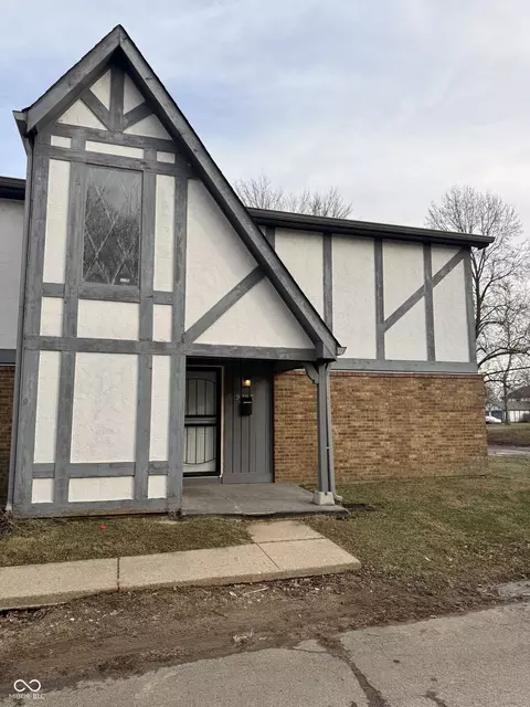 9783 Kingscross Ct, Indianapolis, IN 46235