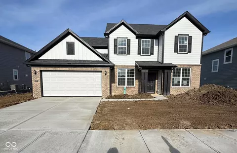 490 Allandale Ave, Westfield, IN 46074