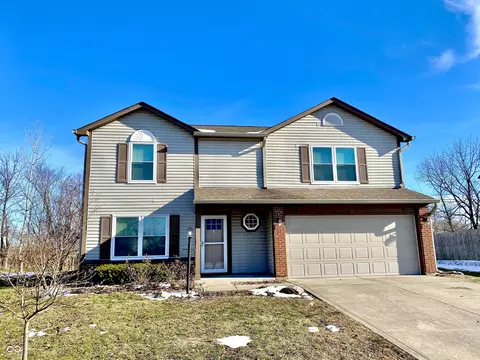 440 Lockerbie Ln, Pittsboro, IN 46167