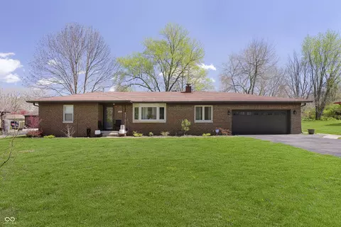 4435 Chatham Pl, Indianapolis, IN 46226