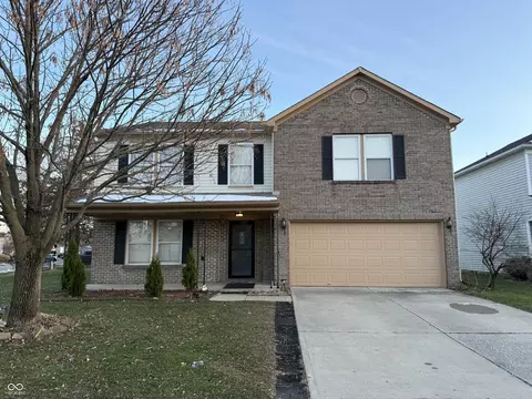 921 Westpointe Dr, Shelbyville, IN 46176