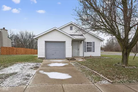 11356 Witch Hazel Dr, Indianapolis, IN 46235