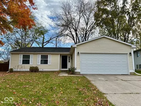 5535 Freedom Ct, Indianapolis, IN 46254