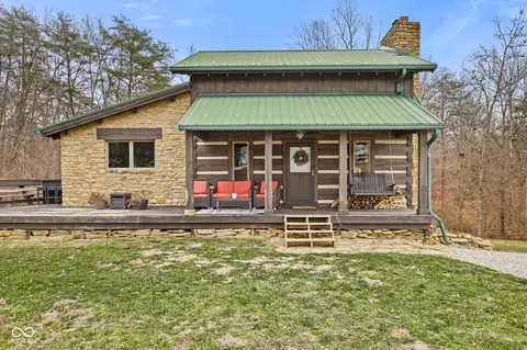 2398 Country Club Rd, Nashville, IN 47448