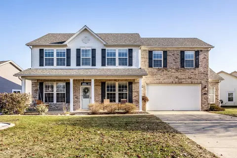 6127 N Woods Edge Dr, Mccordsville, IN 46055