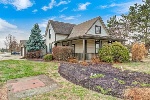 2051 Woodberry Dr, Danville, IN 46122