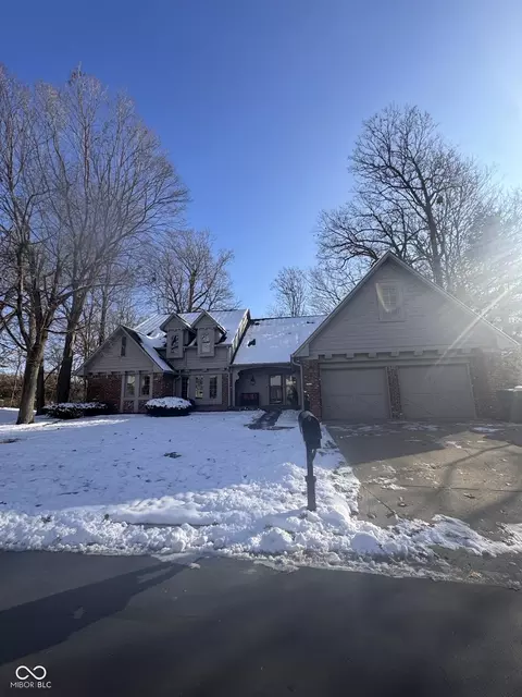 908 Tamarack Circle South Dr, Indianapolis, IN 46260