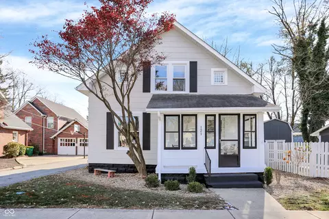 121 Penn St, Westfield, IN 46074