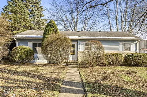 17 Center St, Greenfield, IN 46140
