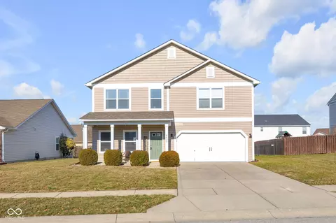 6432 Green Grass Ln, Whitestown, IN 46075