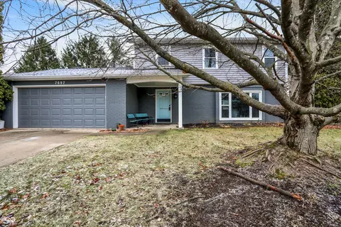 7697 Ensley Ct, Fishers, IN 46038