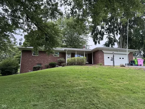 1121 Mill St, Crawfordsville, IN 47933