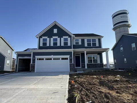 295 Mcnair Rd, Whiteland, IN 46184