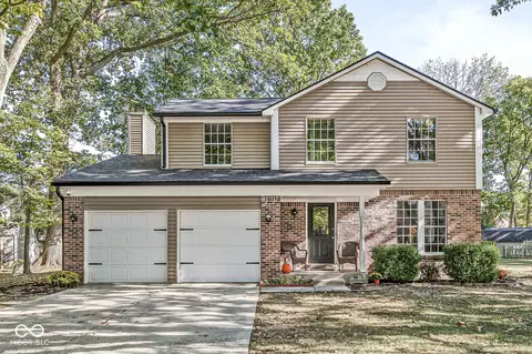 14815 Wheatfield Ln, Carmel, IN 46032