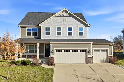 13567 Moorcroft Dr, Fishers, IN 46037