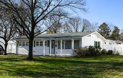 3076 Davis Dr, Indianapolis, IN 46221
