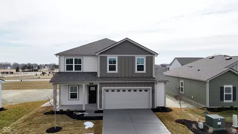 1515 Adios Butler Ct, Danville, IN 46122