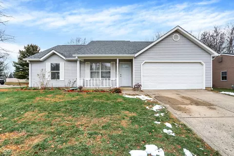 6494 Crimson Circle East Dr, Indianapolis, IN 46227