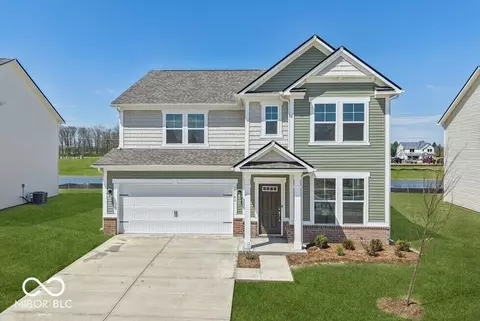 12160 Olivine Ave, Cumberland, IN 46229