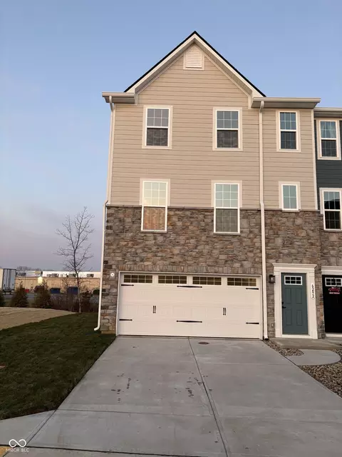 6292 Chelsea St, Brownsburg, IN 46112