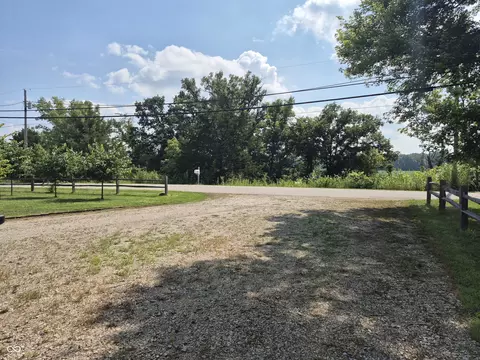 Exterior - 3301 S 550 E, Franklin, IN 46131 photo 2 of 18