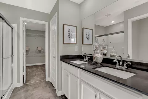 Bath - 15432 Postman Rd, Fishers, IN 46037 photo 2 of 3