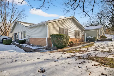 751 E Waterloo Ct, Bloomington, IN 47401 photo 2